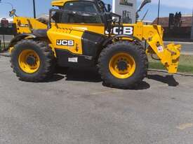 Great  Heavy duty Telehandler available for sale or hire - 98384 - picture0' - Click to enlarge