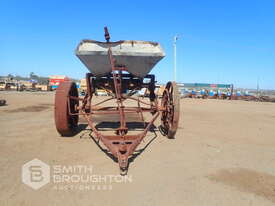 VINTAGE FARM SPREADER - picture1' - Click to enlarge