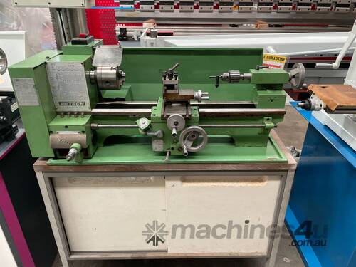 MiniTech CO6123B Bench Lathe 240 volt