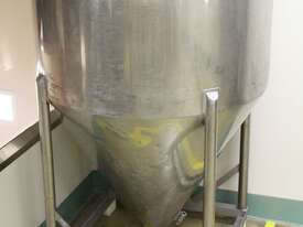 Stainless Steel Conical Hopper. - picture1' - Click to enlarge