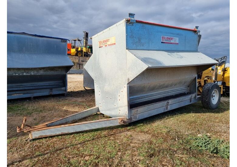 Lienert Trailer Mount Sheep Grain Feeder