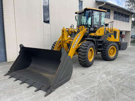 Olympus Loaders Yard Master Articulated Wheel Loader LX1100 175 HP Weichai Engine  - picture2' - Click to enlarge