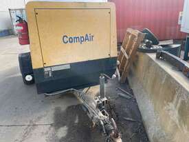 Compair C110-9 400cfm Portable Air Compressor - picture2' - Click to enlarge