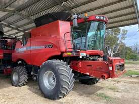 Case IH 8120 Axial Flow - picture0' - Click to enlarge