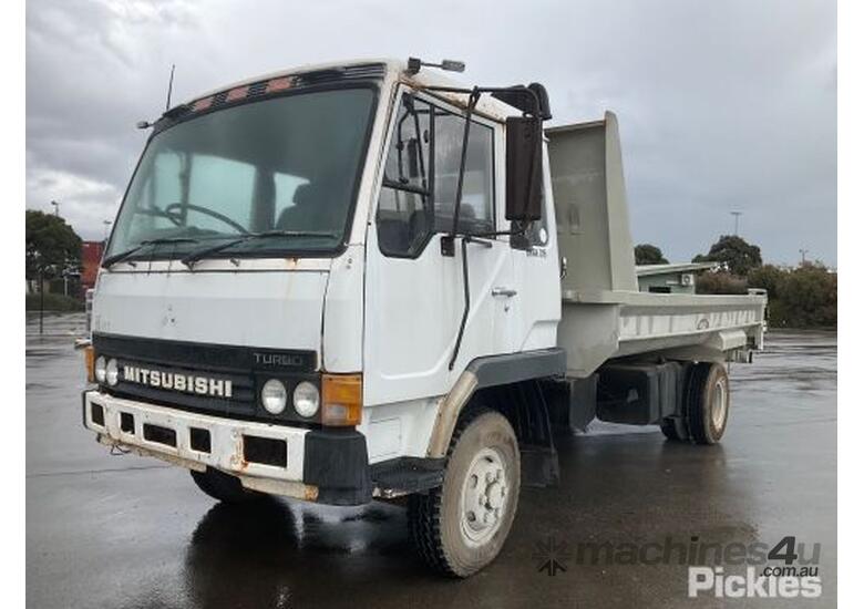 Buy Used Mitsubishi Fk417 Pantech Truck In Listed On Machines4u