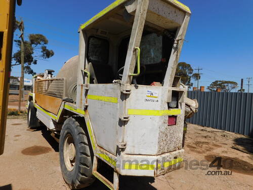 JACON TRANSMIX 500 UNDERGROUND AGITATOR TRUCK