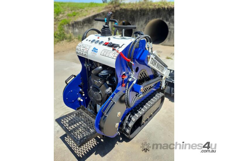 TASKMASTER Mini Loader - Track Drive - 23 hp Petrol TM23T JOYSTICK CONTROLED