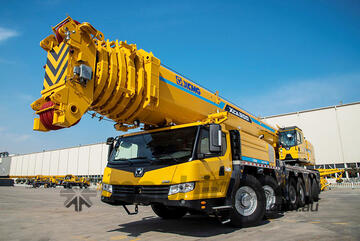 XCMG 300t All Terrain Crane XCA300 for sale