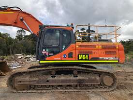 DOOSAN DX380LC-3. 2 units available ( 40T Operating weight) - picture0' - Click to enlarge