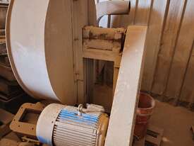 SBM Raymond Roller mill, 750mm dia main ring with three rollers. 18.5kw drive and 15kw fan.  - picture2' - Click to enlarge