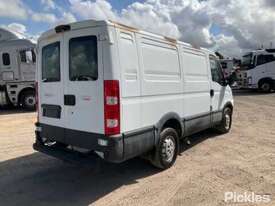 2011 Iveco Daily 35S14 - picture2' - Click to enlarge