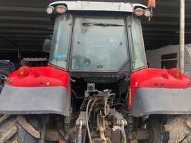 2017 Massey Ferguson 5712 - picture2' - Click to enlarge