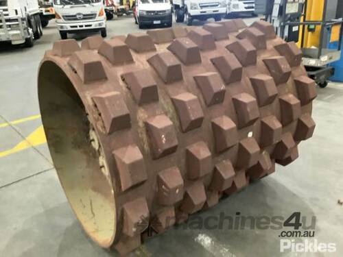 Padfoot Roller Drum To Suit Dynapac CA15 Drum Length: 1,600mm Drum Diameter: 1,200mm Various Marks &