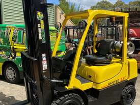 2.5 Ton Hyster Forklift  - picture0' - Click to enlarge