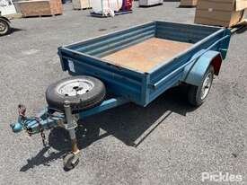1999 Nathan Trailers - picture0' - Click to enlarge