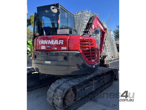 Yanmar SV100 excavator (10T) - as new condition