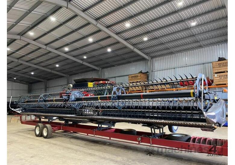 Used macdon MacDon D65 40ft Rigid Draper Header Front in , Listed on