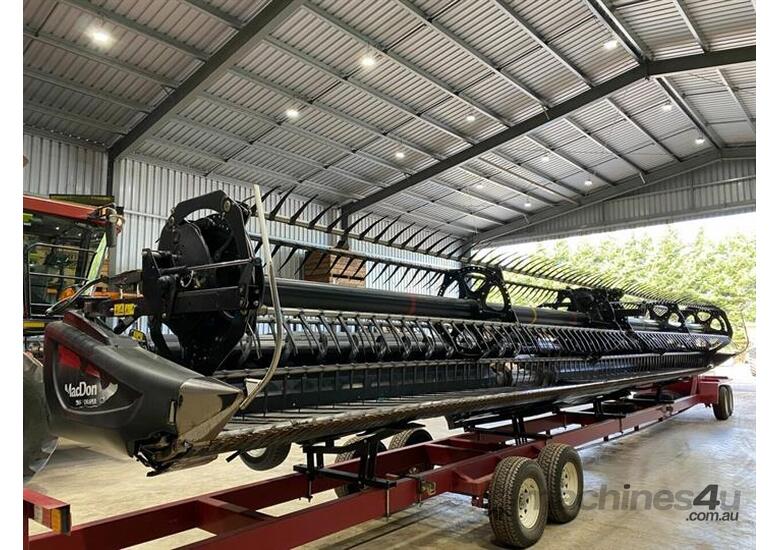 Used macdon MacDon D65 40ft Rigid Draper Header Front in , Listed on