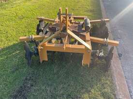 Disc Cultivator 3PL 16 Plate As New. 20 in disc - picture1' - Click to enlarge