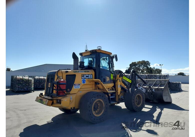 caption 2018 JCB 436 SHL WHEEL LOADER U4551