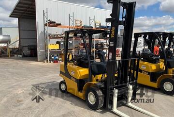 Yale Verasitor Series GP25UX 2 Stage LPG Forklift Yale Verasitor Series GP25UX 2 Stage LPG Forklift