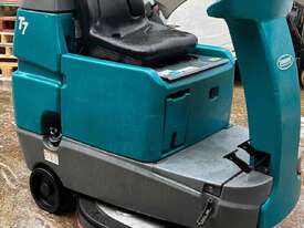 Tennant t7 scrubber - picture0' - Click to enlarge