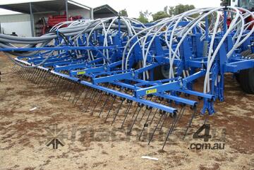 Berrigan- 3 row spring tyne trash harrow