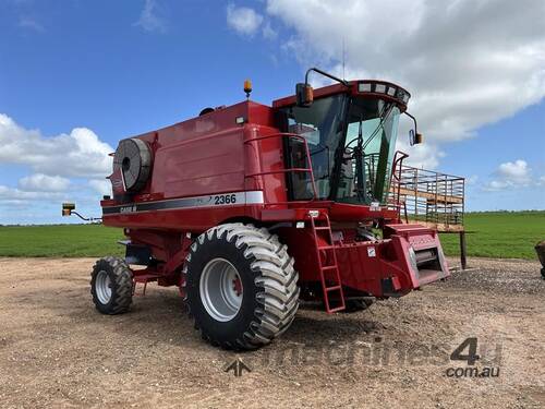 Case IH 2366 Exclusive & 1010 30FT