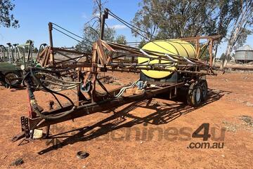 Hardi   90ft SPRAYER