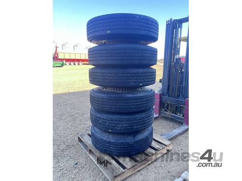 12 x Trailer Tyres & Rims 