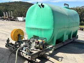 8000L Poly Tank on Skid - picture1' - Click to enlarge