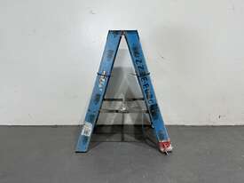 Rhino step ladder discount