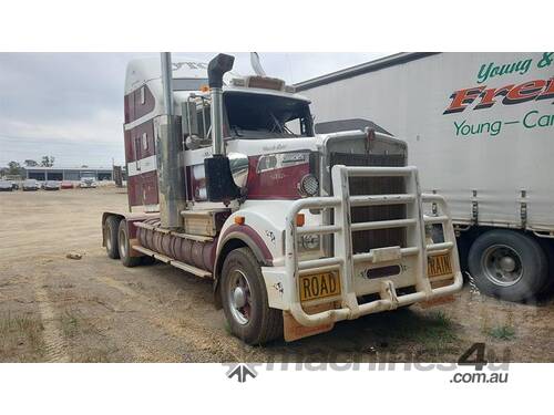 Kenworth T908