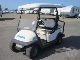 Club Car 4 Seater - picture2' - Click to enlarge