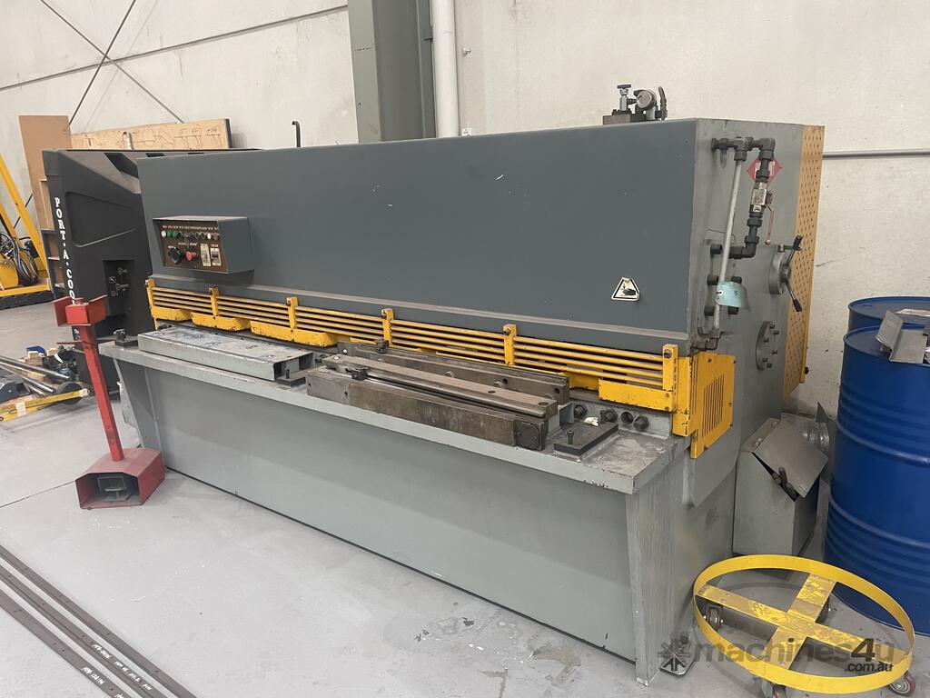 Used 2006 Not Specified Unknown GUILLOTINE QC12Y-2500mm x 6mm Swing ...