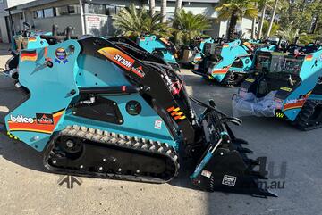   Boleo SV30 Mini Loader (with 4 in 1 bucket)