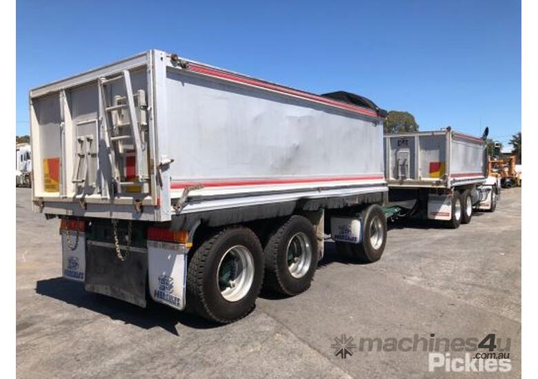 Buy Used 1996 Kenworth 1996 Kenworth T400 Series Tipper Day Cab Trucks ...