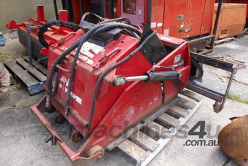 AC750-200 hydrapower profiler 5 hose , ex council QLD , low hrs ,