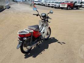 Honda 110 Super CUB - picture1' - Click to enlarge