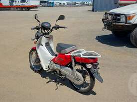 Honda 110 Super CUB - picture2' - Click to enlarge