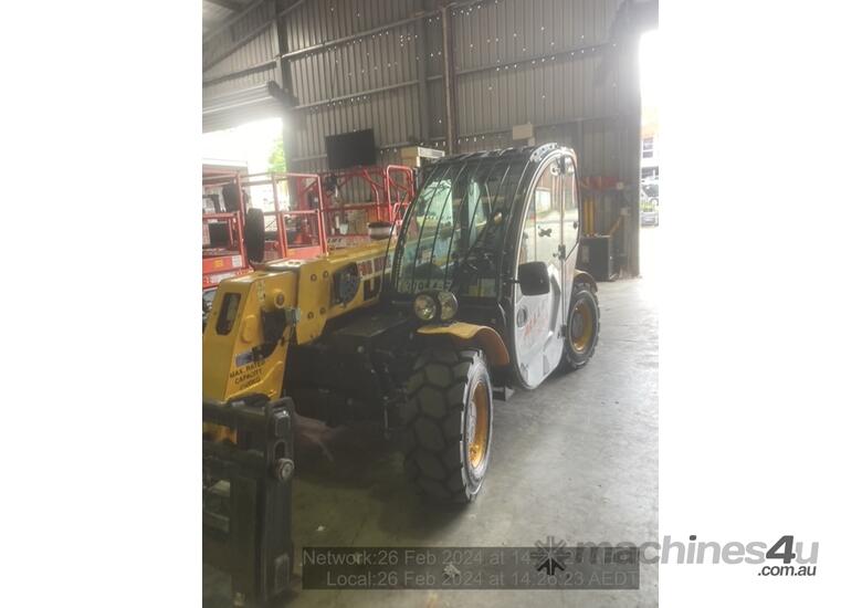 caption Dieci Apollo 25.6 Telehandler