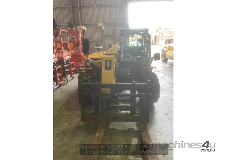 caption Dieci Apollo 25.6 Telehandler
