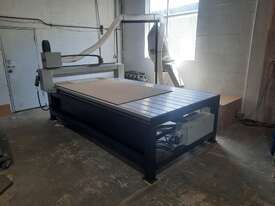 Near new Multicam CNC Machine 2023 Model - picture1' - Click to enlarge