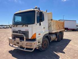 2010 Hino FS 700 2844 Tipper - picture1' - Click to enlarge