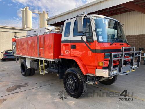 1995 Isuzu FTS700 4X4 Rural Fire Truck