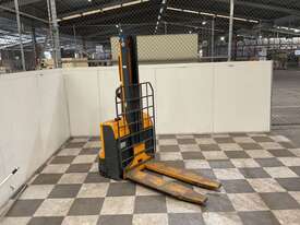 2012 Jungheinrich EMC110 Electric Pedestrian Forklift - picture0' - Click to enlarge
