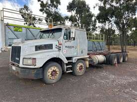 1997 INTERNATIONAL S-LINE TRUCK - picture0' - Click to enlarge