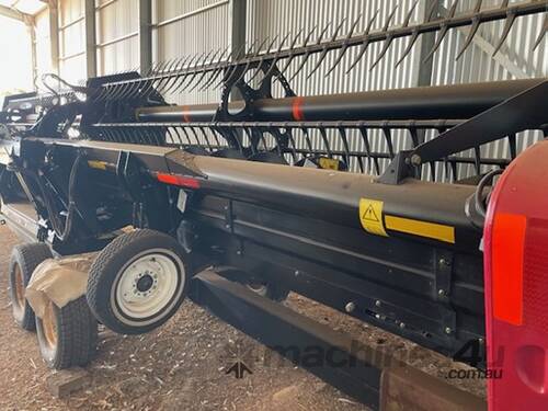 caption Case IH 2152 35ft Draper Front