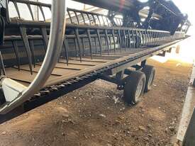 Case IH 2152 35ft Draper Front - picture2' - Click to enlarge