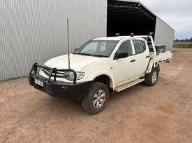 2014 Mitsubishi Triton GLX Diesel - picture0' - Click to enlarge